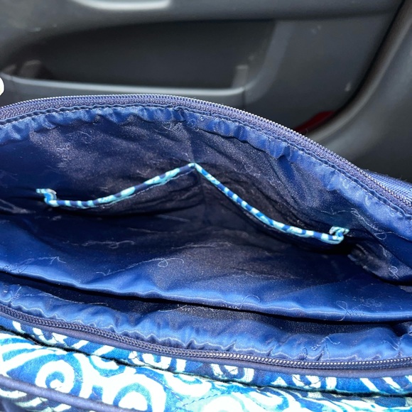 Vera Bradley medium duffle bag - Picture 12 of 12